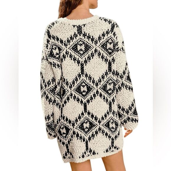 Cupshe Black and White Knit Mini Dress - Picture 2 of 12